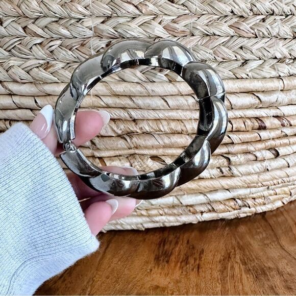 Vintage Chunky Silver Bracelet - Picture 3 of 5